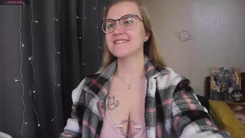 Eva online show from May 31, 12:44 pm