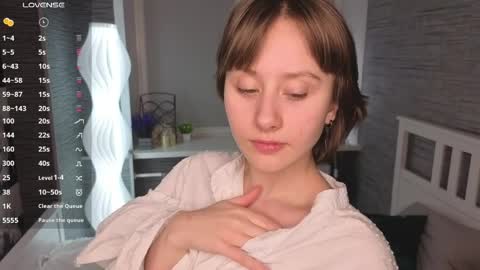 Eva online show from April 11, 7:28 pm