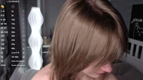 Eva online show from March 27, 7:14 pm