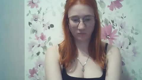 Evelina online show from March 25, 5:16 pm