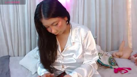   online show from December 22, 4:04 am