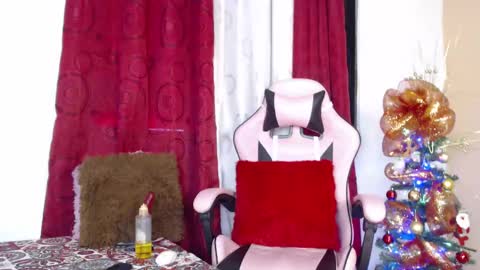 evha_gala online show from December 30, 3:02 pm