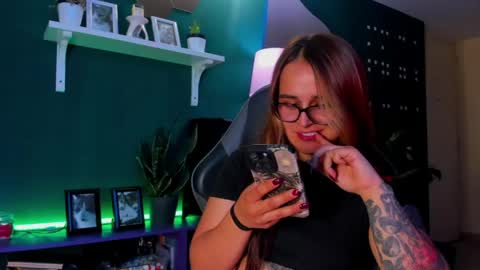 EVY online show from June 5, 1:31 am