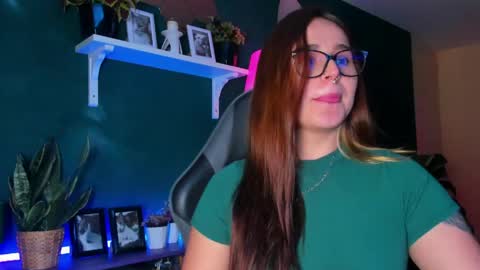 EVY online show from April 17, 1:08 am