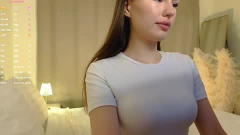 Angel online show from March 29, 9:25 pm