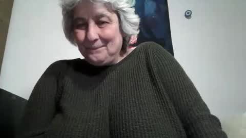 ExquisiteMature online show from April 13, 8:31 pm