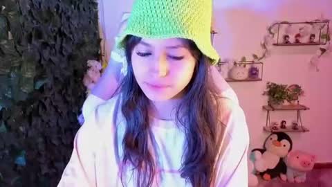 eymmy_24 online show from June 20, 2:04 am