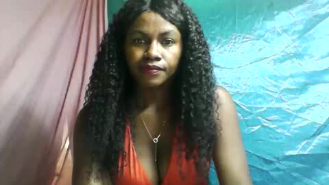 Fabriola9794 online show from May 2, 8:17 am