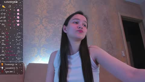 falcon baby online show from January 24, 7:07 pm