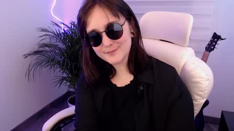 OF fallenag 1 online show from December 3, 2:47 am