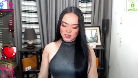 ITYS ME MONA online show from April 21, 7:15 am