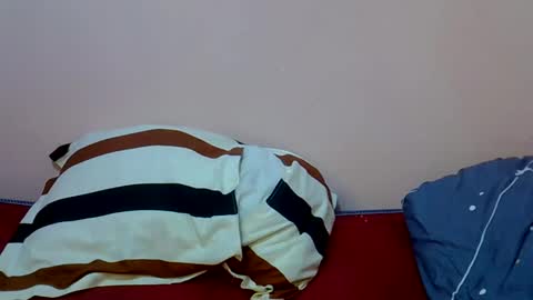 love online show from March 8, 5:22 am