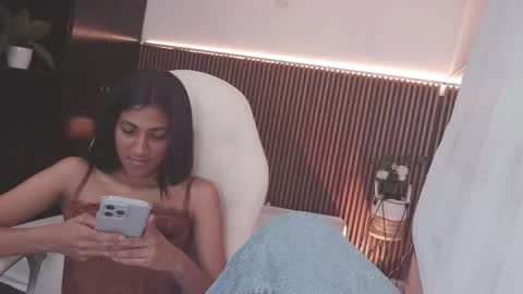 Freyja  online show from March 7, 5:42 pm