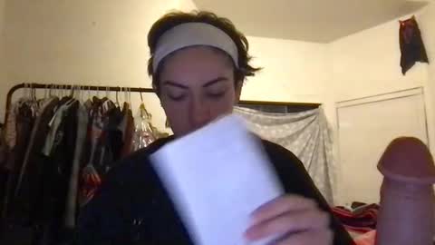 fgsammie online show from March 8, 2:04 am