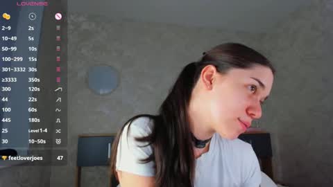 Emely  online show from May 8, 3:15 pm