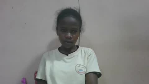 flora48230522373 online show from November 2, 8:43 am