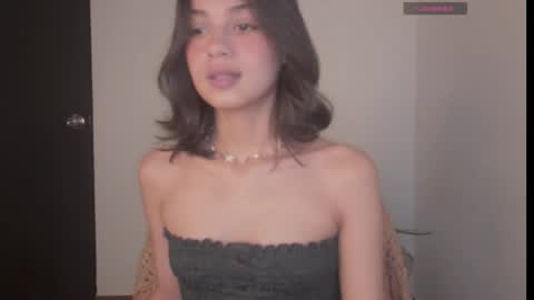 forbidden candy  online show from February 14, 1:07 am