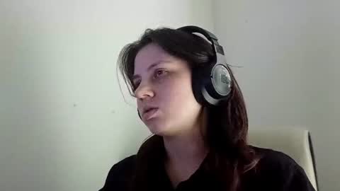 Lily online show from June 17, 11:33 am