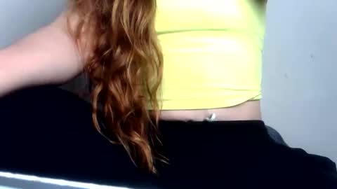 francescafey online show from May 29, 2:09 am