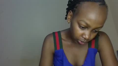 freaky_beauty online show from May 31, 1:06 pm