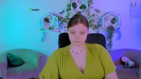 your Freya online show from July 30, 6:53 pm