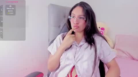 freya_sweet09 online show from June 20, 7:23 am