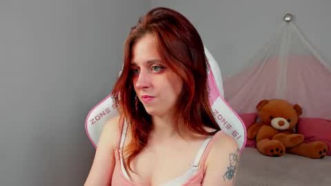 FreyaVeys online show from July 17, 5:12 am