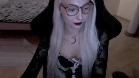 Lilith online show from June 26, 8:54 pm