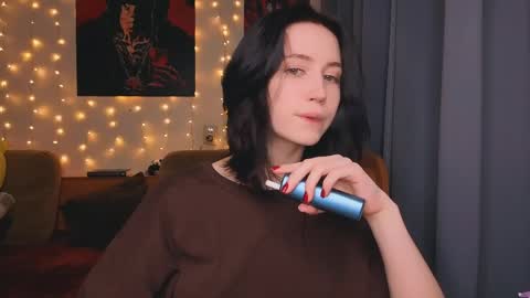 Eva online show from April 5, 6:40 pm