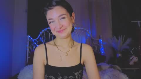 Tiffany online show from March 12, 10:45 pm