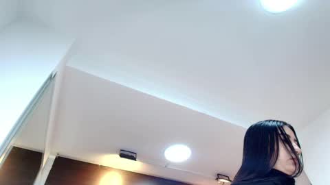 Gabby  online show from April 28, 12:31 pm