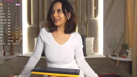 Gabriella online show from May 2, 7:00 am