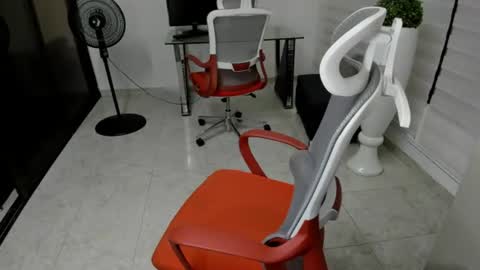 geralfernandez online show from July 10, 8:31 pm