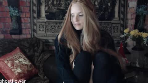 ghostflower online show from November 1, 6:23 pm