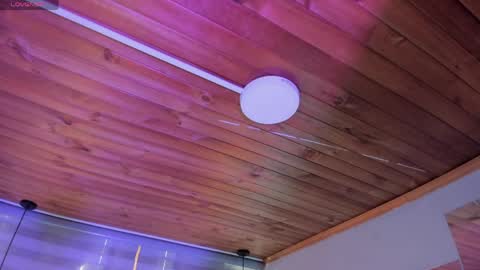 Allison  online show from April 1, 8:06 pm