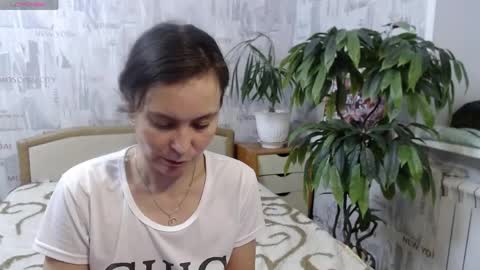 ginaxsoulah   online show from May 29, 7:34 pm