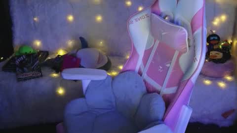 Ginger online show from March 25, 9:01 am