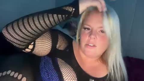 girthdaddy9 online show from June 23, 5:38 am