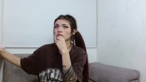 Giulietta online show from June 22, 3:47 am