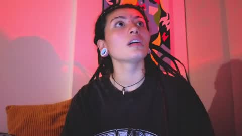 Giulietta online show from April 3, 4:54 am