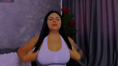 Giulia online show from June 19, 5:33 am