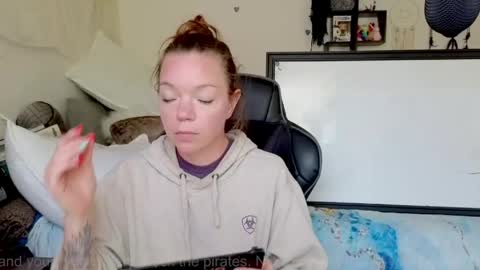 Patricia Mars           Goddess of Mars twitter thegoddessmindy online show from June 2, 2:51 pm