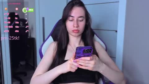 Goddess EmmaBratt princess online show from May 6, 8:24 pm