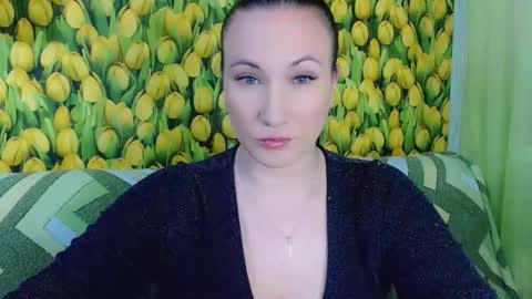 goldmoonn online show from April 19, 4:29 pm