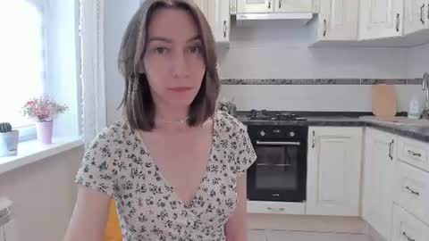 Good GlamorGirl online show from July 9, 3:42 am