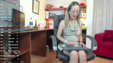 greta_voss online show from April 15, 8:31 pm