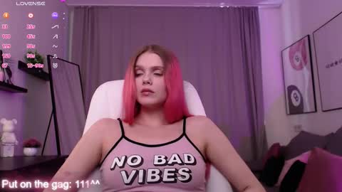 gretchen_mol online show from February 8, 7:56 am