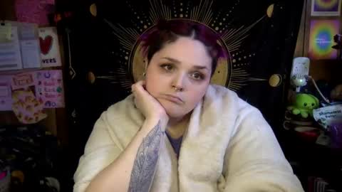 Goddess Fe online show from February 5, 4:10 pm