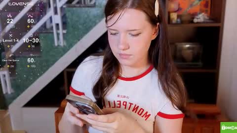 hanahwoods online show from March 7, 3:35 am