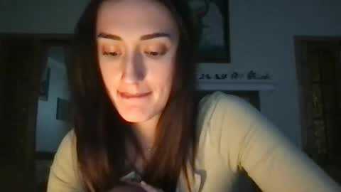 lina online show from February 14, 1:29 pm